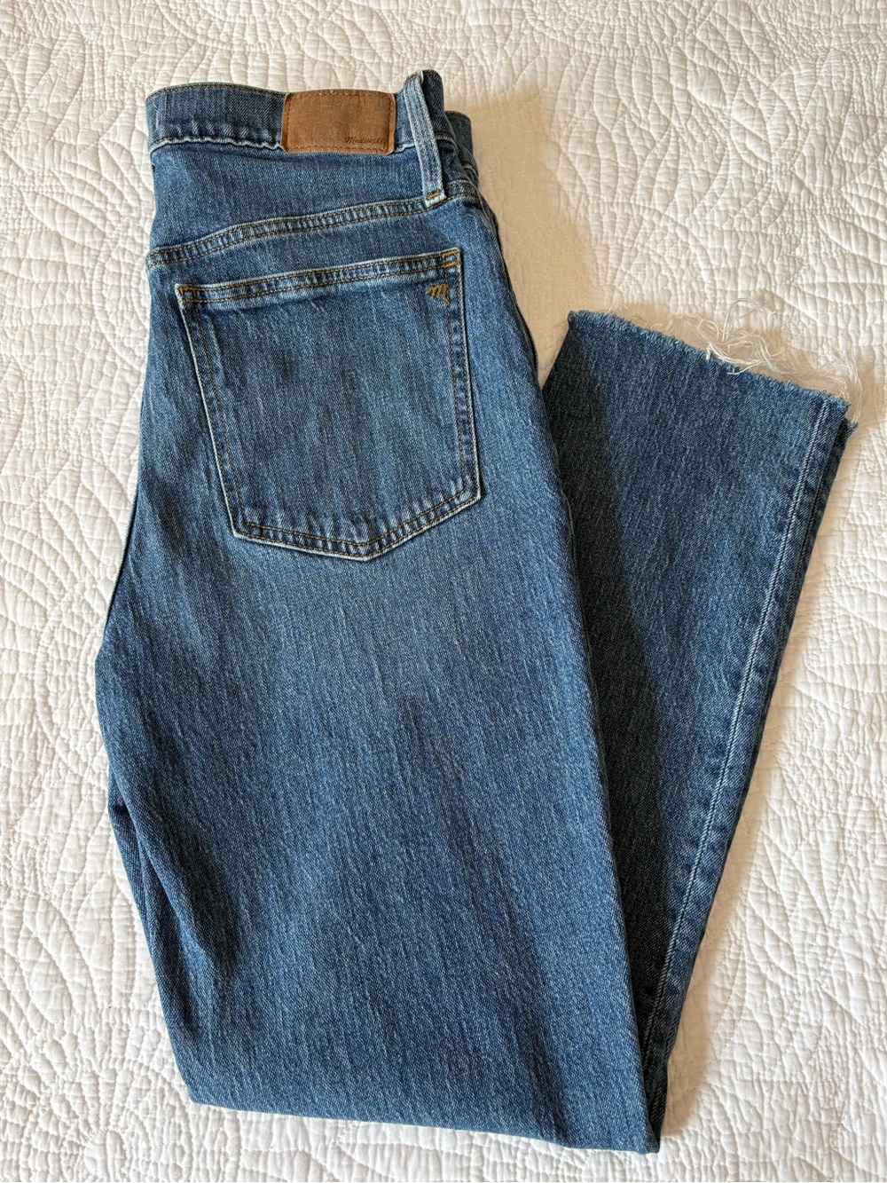 Madewell Classic Women's Blue Denim Jeans - Casual Straight Leg